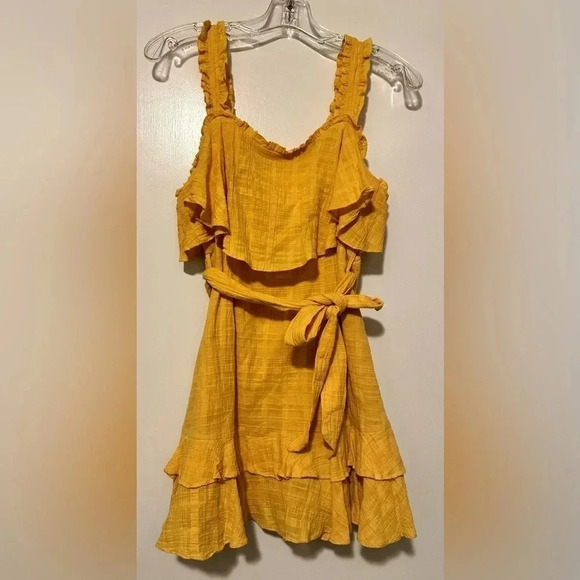 here comes the sun Dresses & Skirts - Here comes the sun mustard sleeveless dress size M